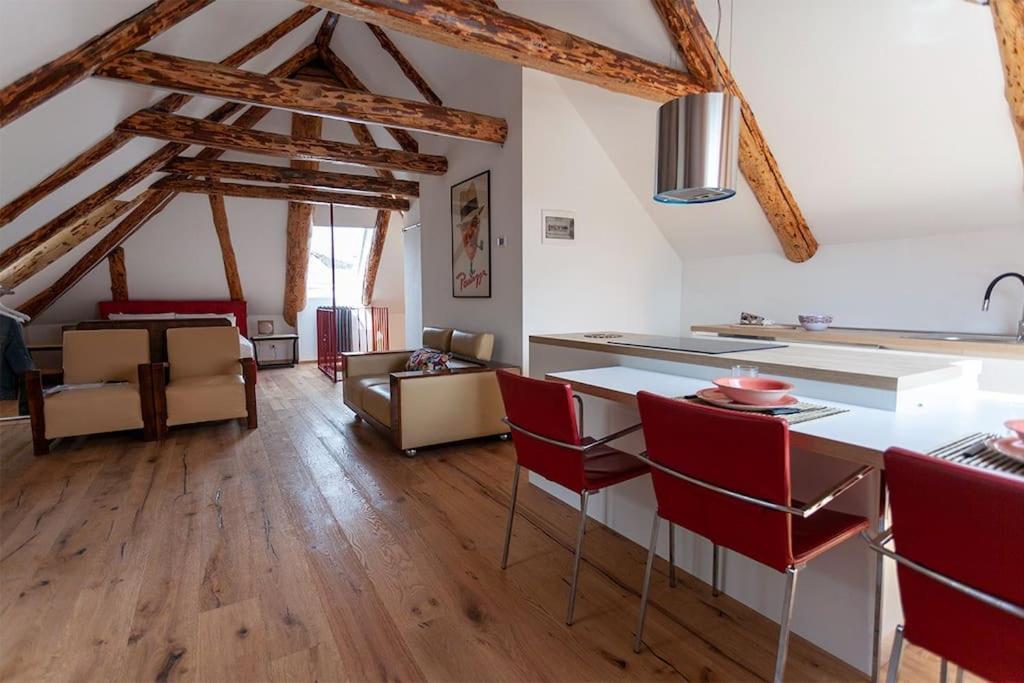 Apartamento Mansarda Luxury Santa Maria Maggiore Exterior foto
